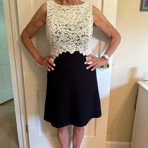Navy Blue w/ White Lace Bodice Lauren by Ralph Lauren Cocktail Dress Size 6